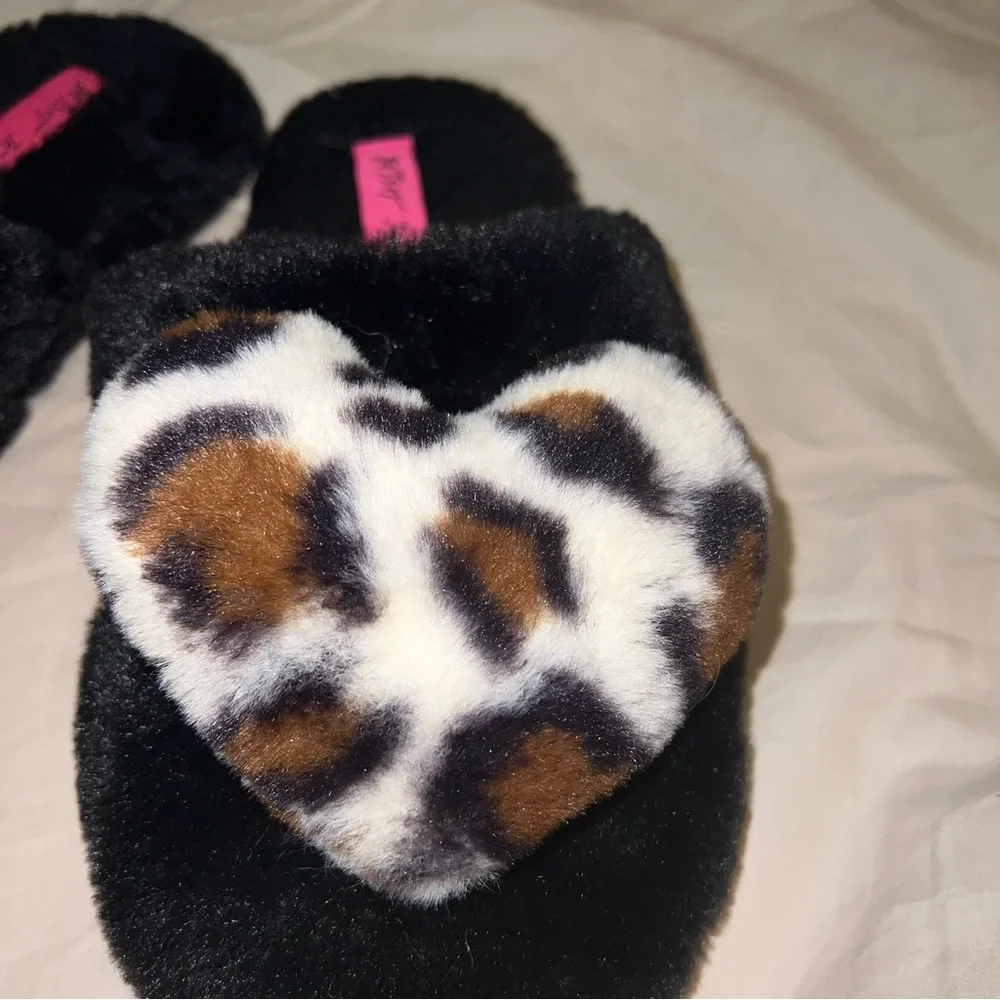 Betsey Johnson Fur Slippers - Picture 2 of 5